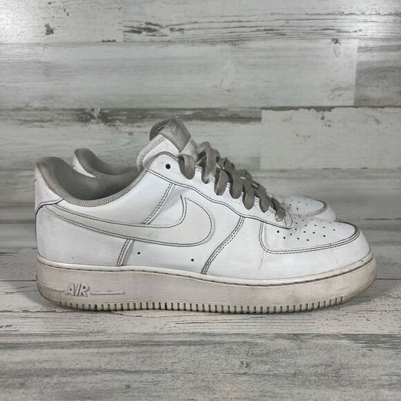 Nike Men's Air‎ Force 1 LE Low Triple White Sneakers DH2920-111 Size 12 US - Picture 1 of 8